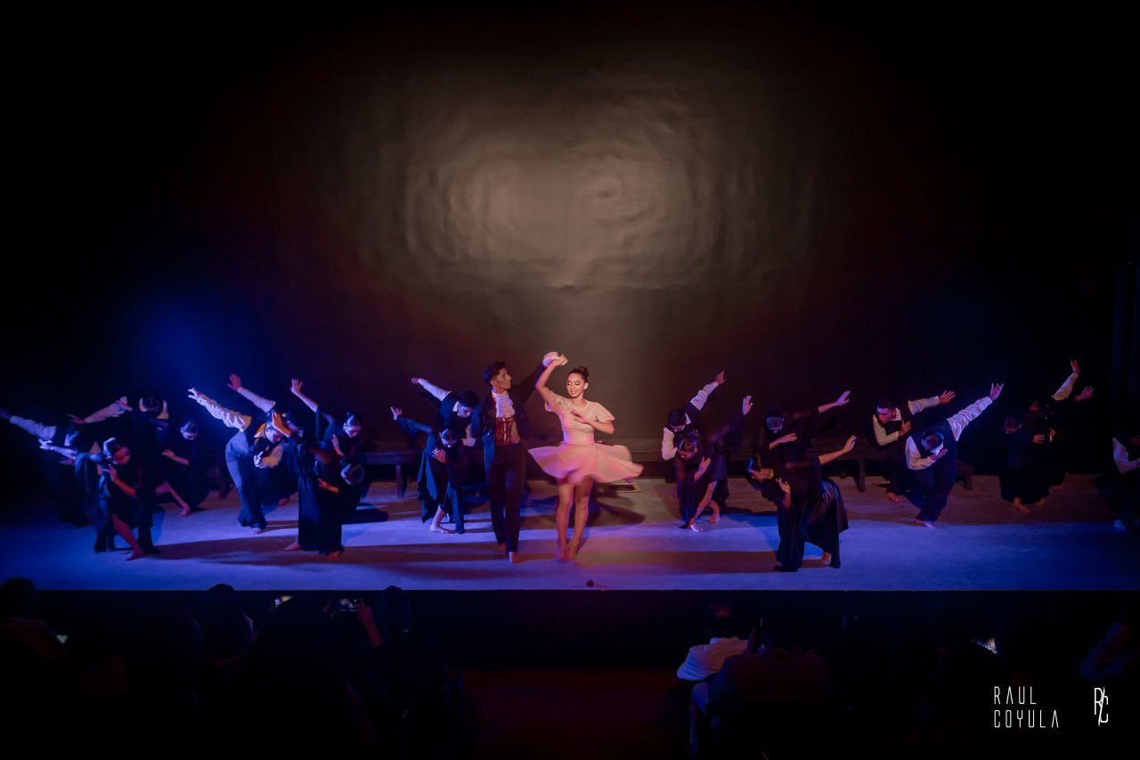 ROCAFUERTE CUENTA CON SU PRIMER TEATRO